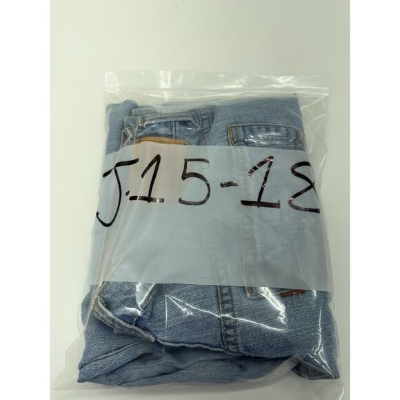 Levis Womens Capris Size 10 Nouveau 515 Light Denim - Picture 11 of 11